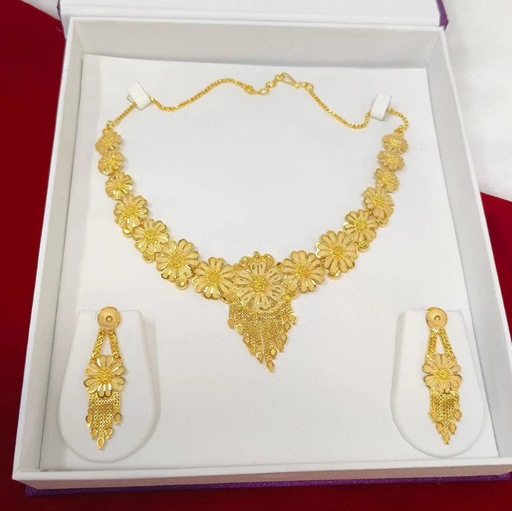 Maison Exotic Noor Necklace