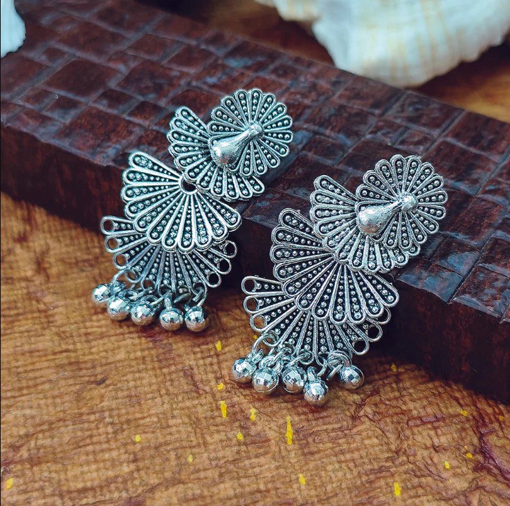 Maison Exotic Seraphine Charm Bracelet